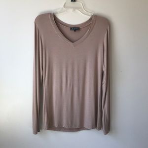 Loose fit long sleeve